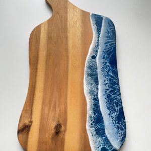 Drevená doska na krájanie s dekoráciou zo živice v štýle morských vĺn-L